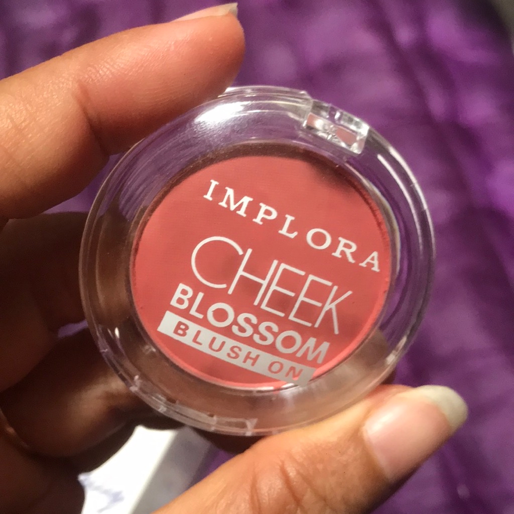 Cheek Blossom Blush On - 04 Sweet Salmon imgfdn-eda97d04-6ba0-4c30-b0ef-dc8ce101665e