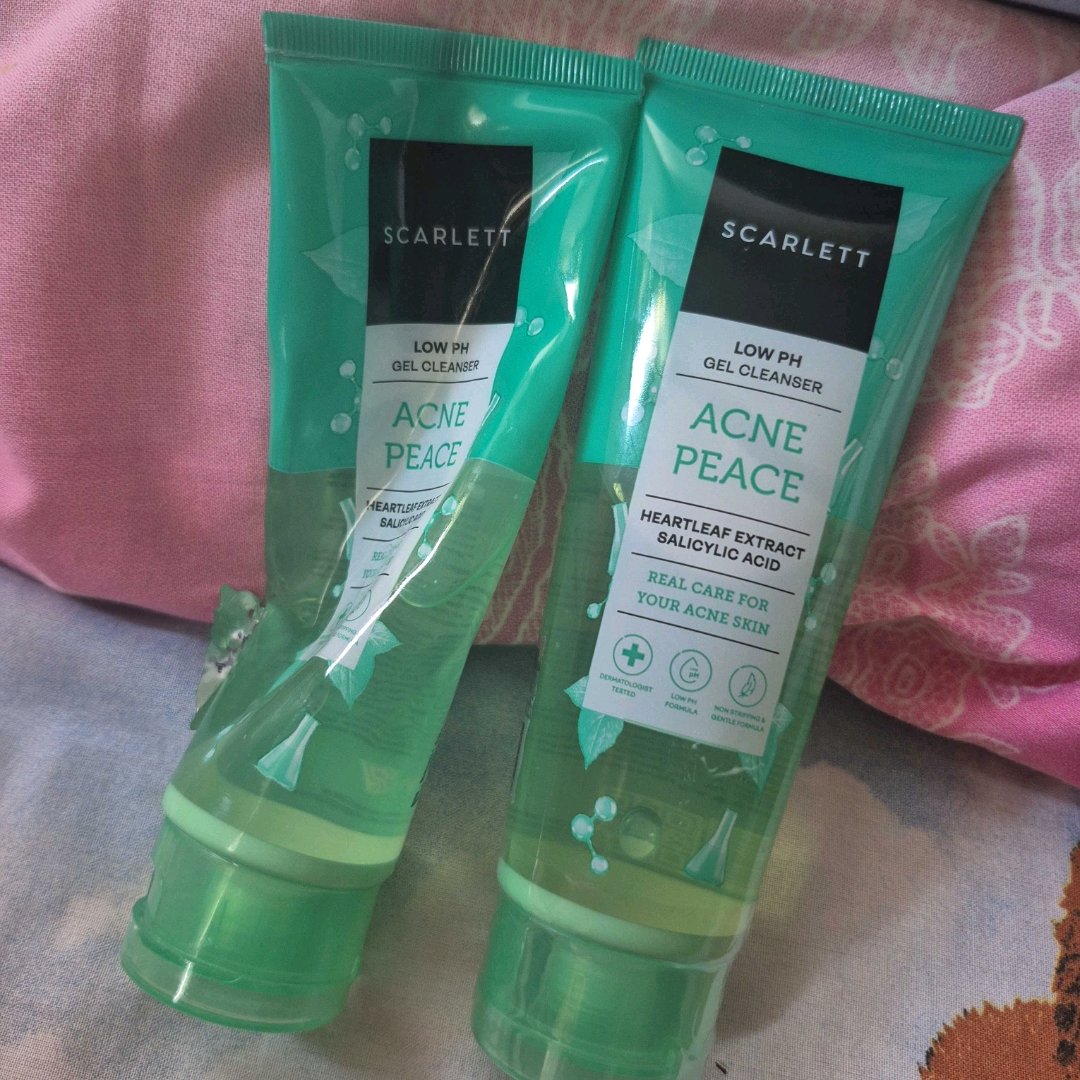 Low pH Acne Peace Gel Cleanser imgfdn-13dfa351-a4c8-4558-a0b1-b635739a6cdf
