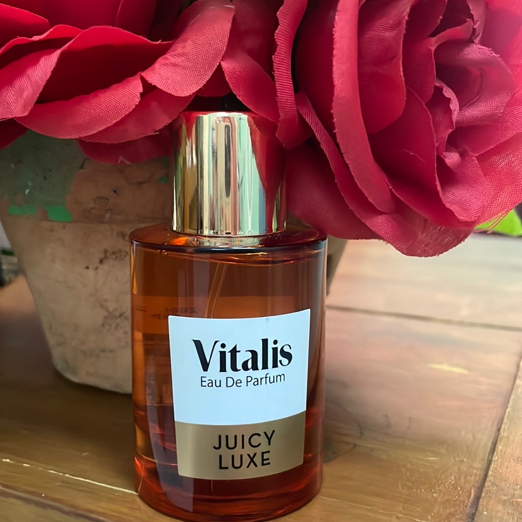 Juicy Luxe imgfdn-3af71259-3765-4a2f-baf5-f9ab2e93a88b