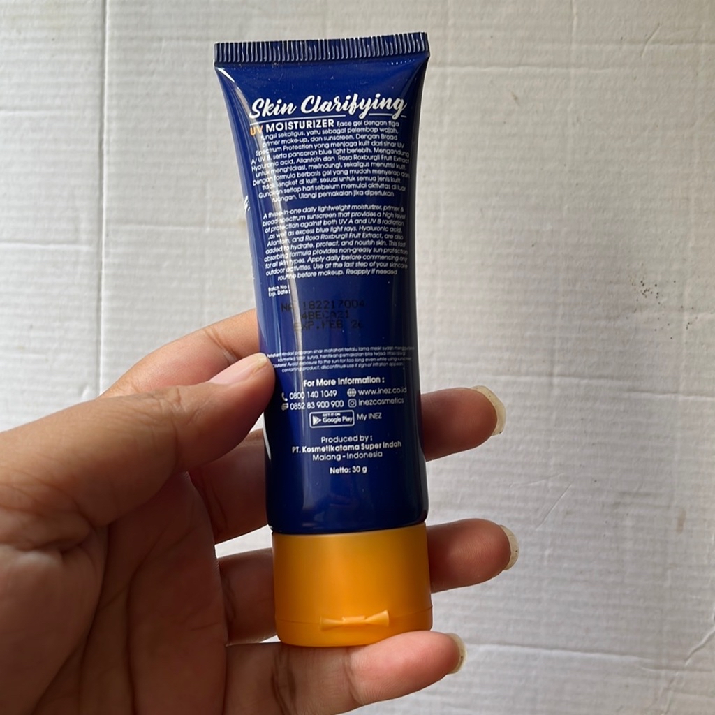 Skin Clarifying UV Moisturizer imgfdn-af2de98a-bdab-4c65-9204-38cbc638bef5