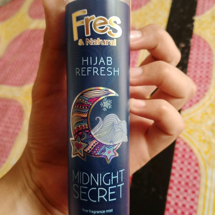 Hijab Refresh Spray - Midnight Secret imgfdn-56ef4239-3448-4aa0-bafb-5e30364974dd