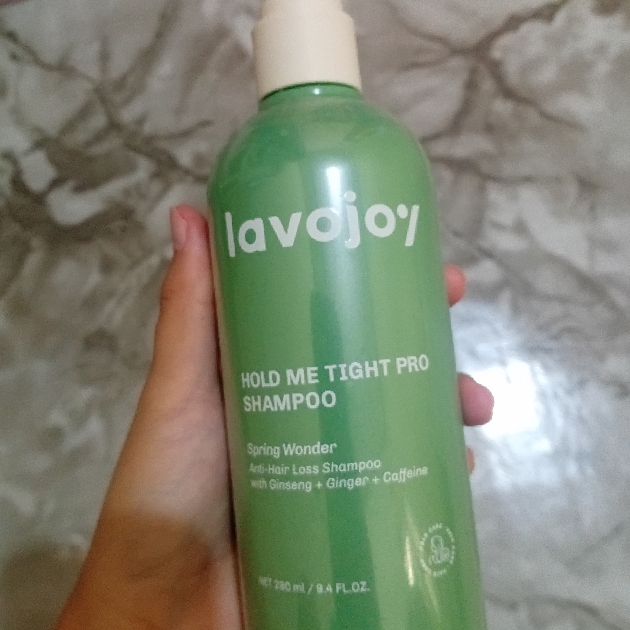 Hold Me Tight Pro Shampoo Spring Wonder imgfdn-fdab33fc-b3a2-4c96-8504-e4c1b6d60f9e