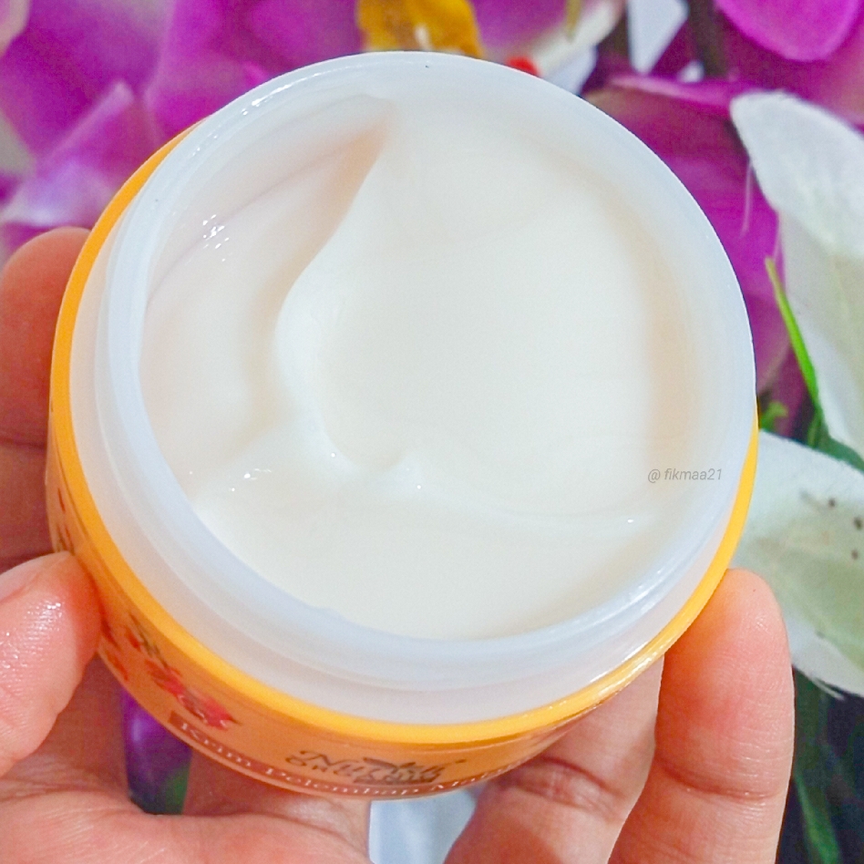 24K Gold Moisturizing Night Cream imgfdn-e97d3707-3ecd-4716-83fc-06a5ecbeb953