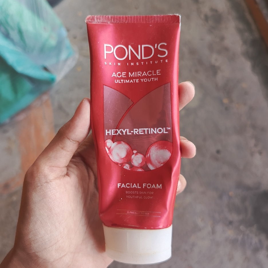 Age Miracle Ultimate Youth Facial Foam imgfdn-500191b8-c066-45cc-a4c3-e66ff35aa88d