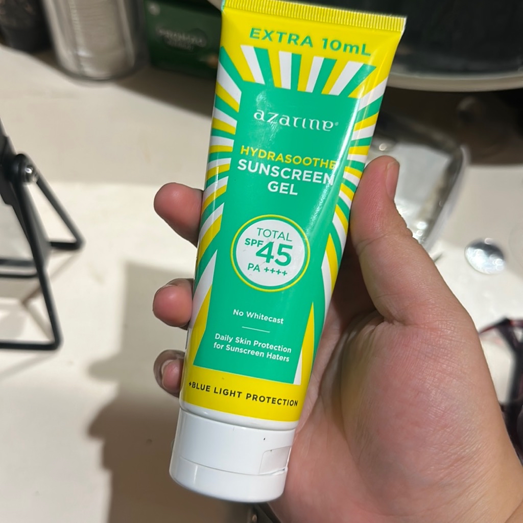 Hydrasoothe Sunscreen Gel SPF 45+++ imgfdn-35468f53-8650-481f-85f4-be818705f19c