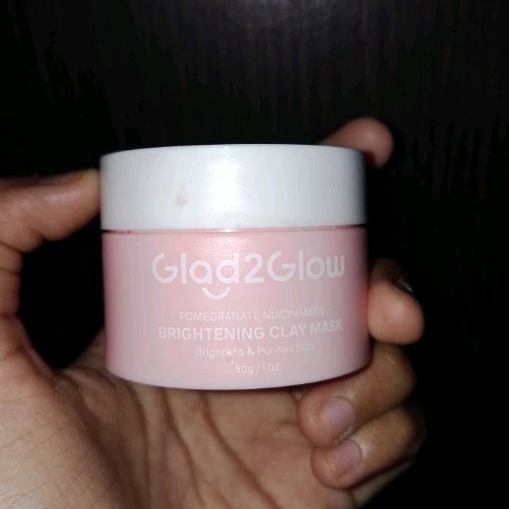 Pomegranate Niacinamide Brightening Clay Mask imgfdn-88d88a54-87d9-4d0d-9daa-1e72eec5fd62