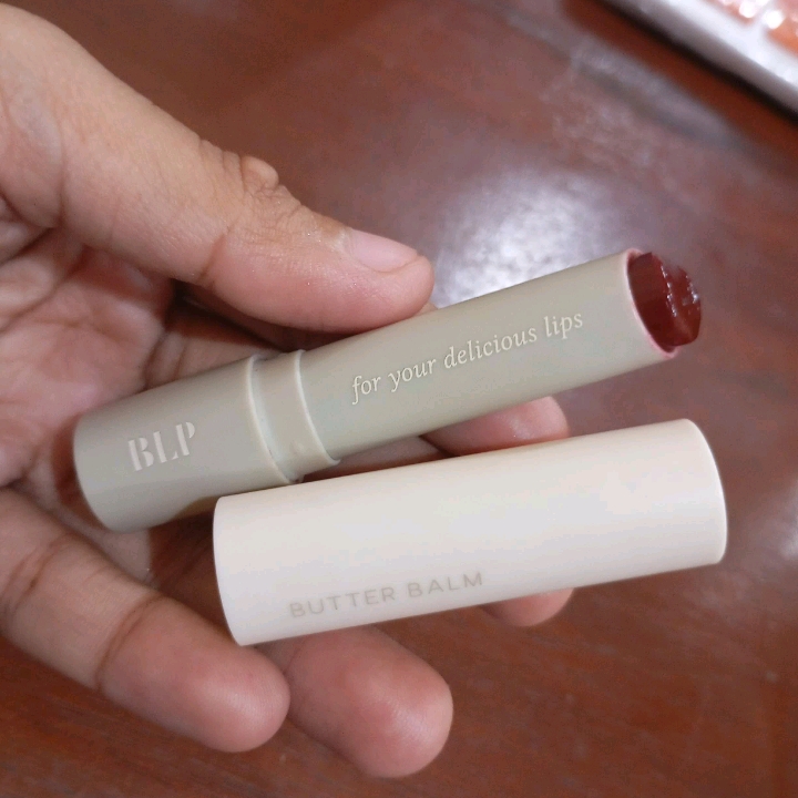 Butter Balm - Cherry imgfdn-f8b028db-eb5e-4780-8ea8-66cee411cae3