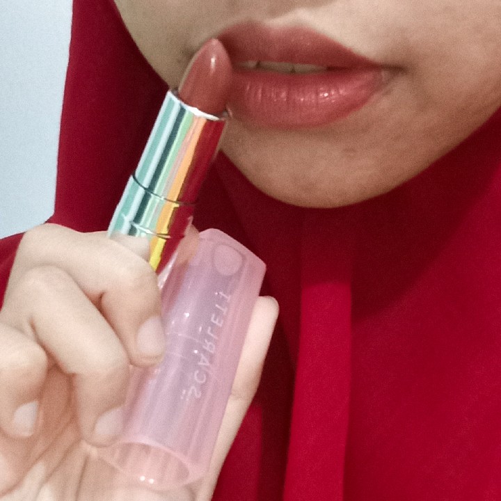 Glass Glow Tinted Lip Balm  - Peachy Glaze imgfdn-f418cb45-cc71-4b1f-ad8c-6a6d286bf704