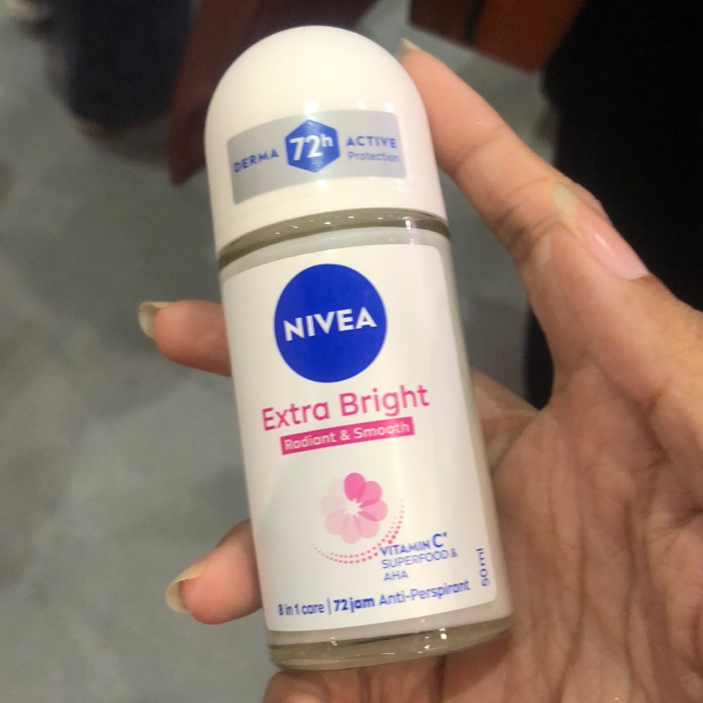 Brightening Silk Touch 8 Superfood Deodorant imgfdn-1c5467d7-8132-4b5b-9c2f-63d630964c62