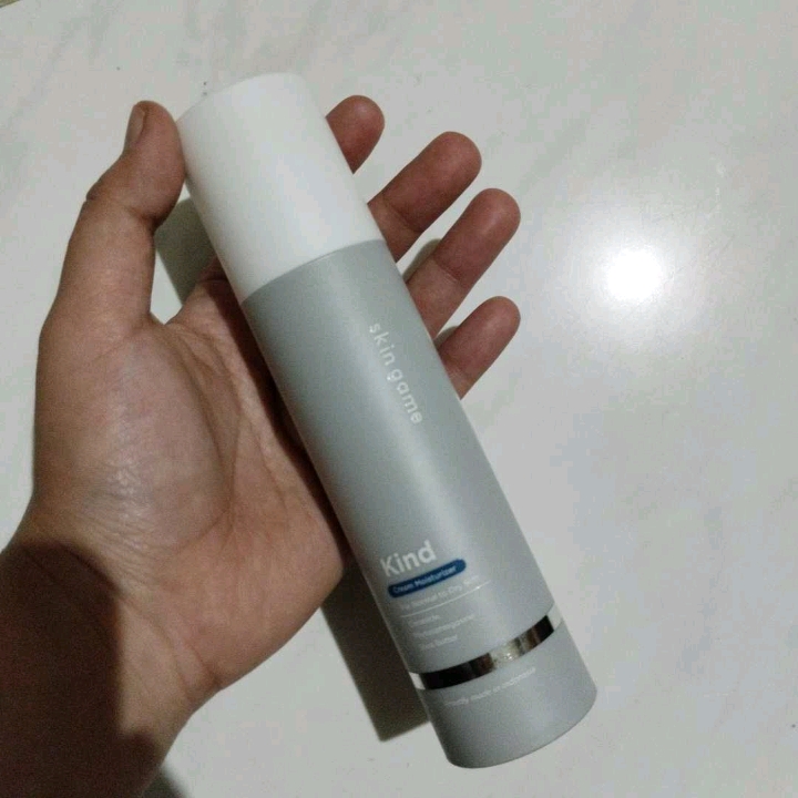 Kind Cream Moisturizer imgfdn-0570e3fb-f63b-4966-905c-ea4fb1c260ed