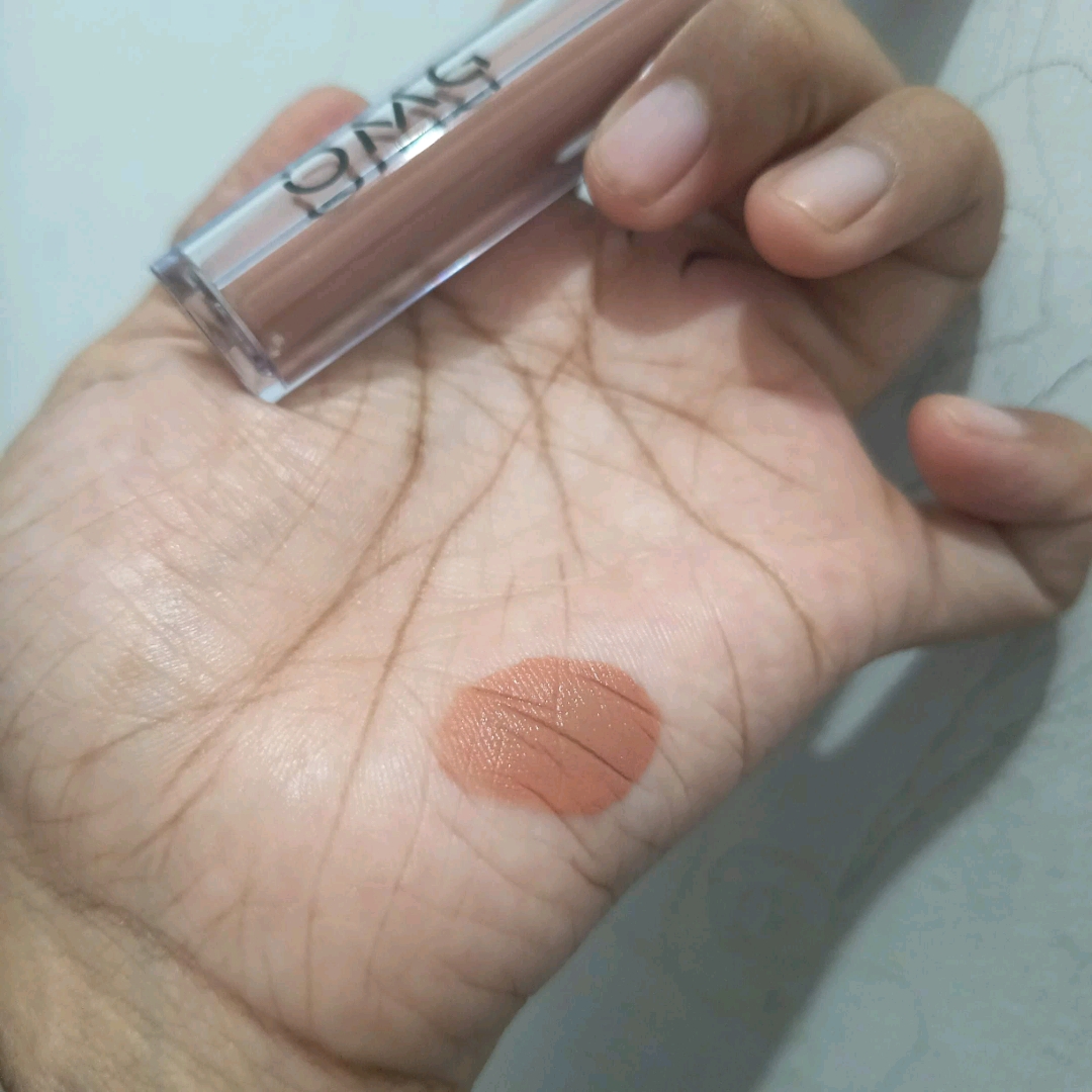 Oh My Glam Matte Kiss Lip Cream Coffee Edition - Latte imgfdn-0c36a7da-a665-433b-99b4-1961ccf395c8