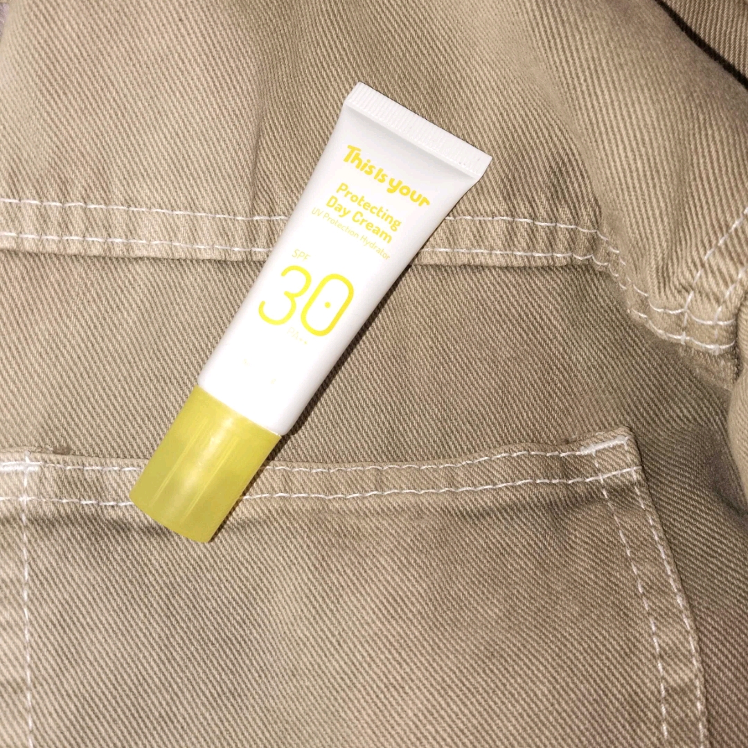 Protecting Day Cream SPF 30 PA++ imgfdn-65a937a6-2067-4e1d-93db-fa1456cb79a5