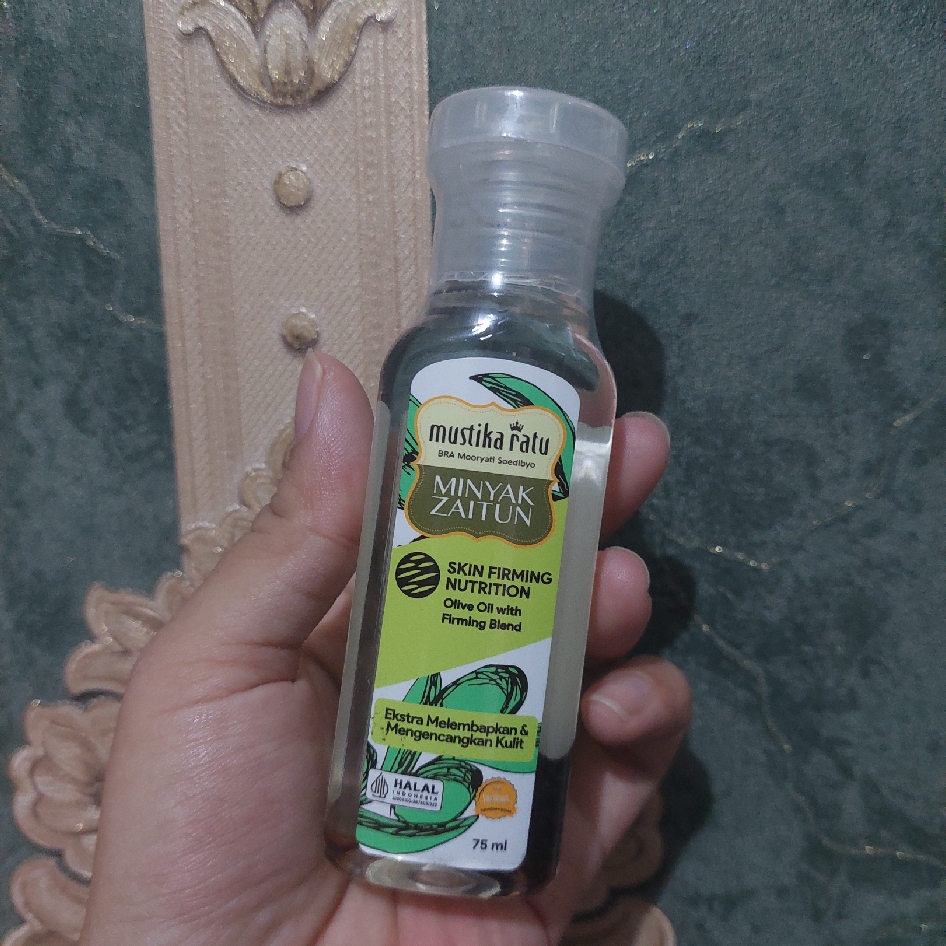 Minyak Zaitun Serbaguna imgfdn-ca467ad3-ffbb-4a5c-87ee-2f3509785421