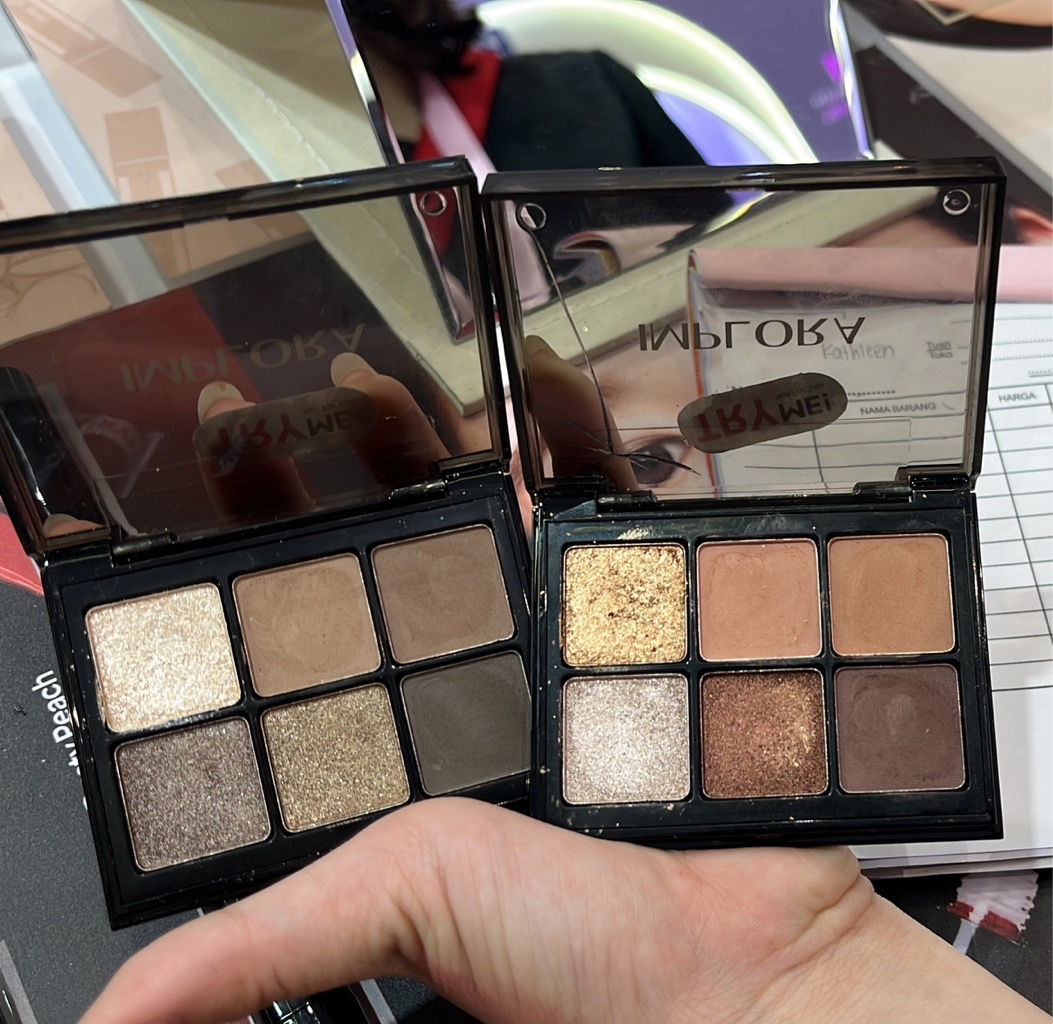 Eyeshadow Palette - Desert imgfdn-e8f943bf-5268-4e99-bd86-41fc980b4a26