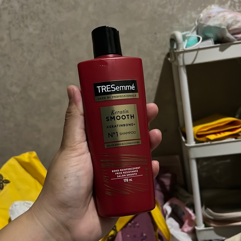 Keratin Smooth Shampoo imgfdn-ed885e9a-473c-4a40-93b8-c1fa367ab5fd