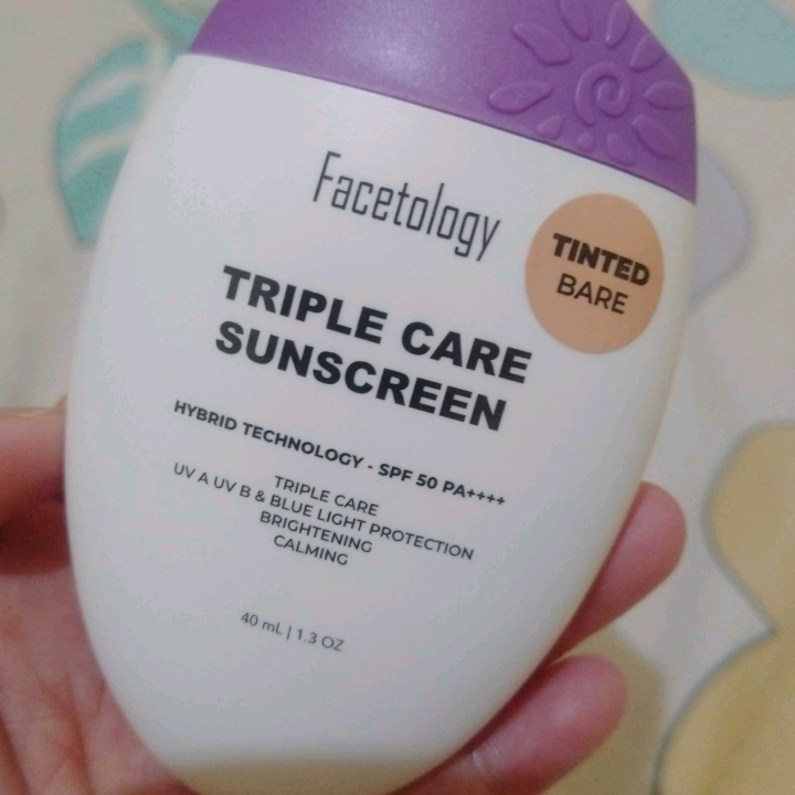 Triple Care Sunscreen Tinted SPF 50 PA++++ - Bare imgfdn-a80ac54f-fe2b-4eea-8a35-968f2dbe7473