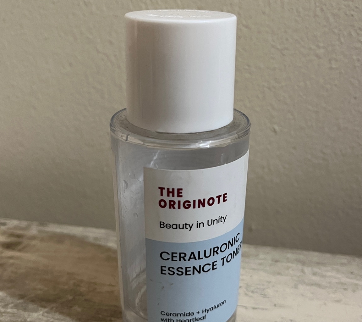 Ceraluronic Essence Toner imgfdn-2015dbdd-33ae-435c-b2b5-bd0fae2810e1