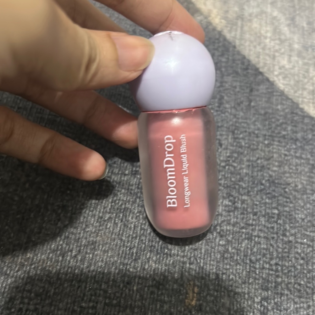 BloomDrop Longwear Liquid Blush - Mauvelle imgfdn-8e857684-0aea-4bb3-812d-378e9b1269b6