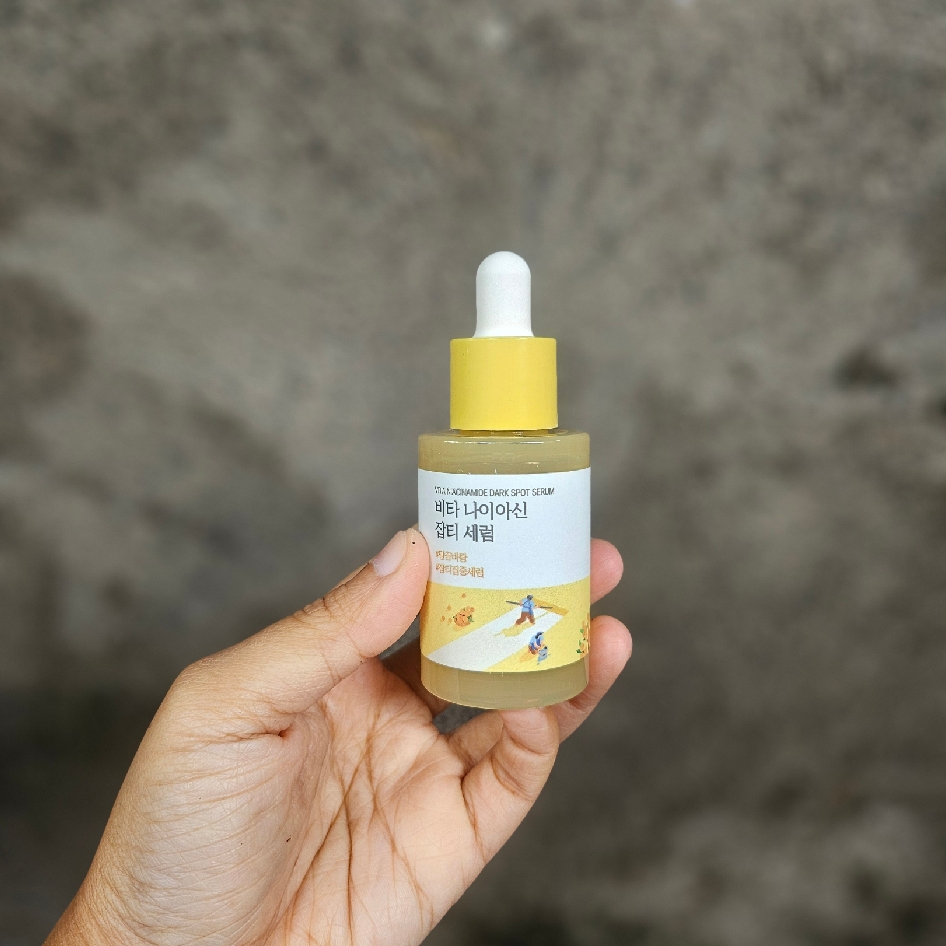 Vita Niacinamide Dark Spot Serum imgfdn-c9eaf070-a35a-4c29-a696-0cfd03ab6c14