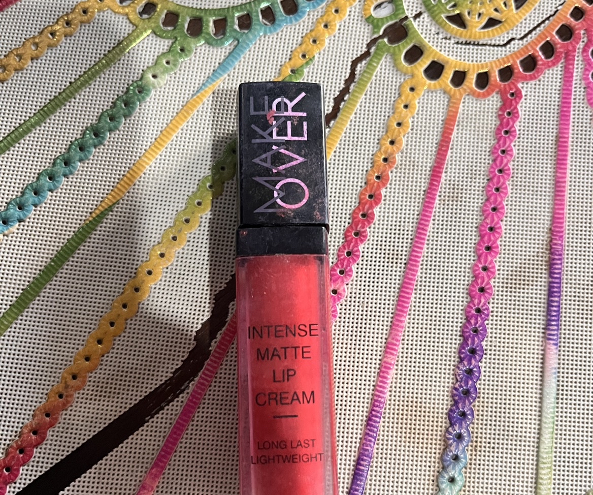 Intense Matte Lip Cream - 018 Classic imgfdn-dc02352e-e165-446e-a7c3-f0579ff176fb