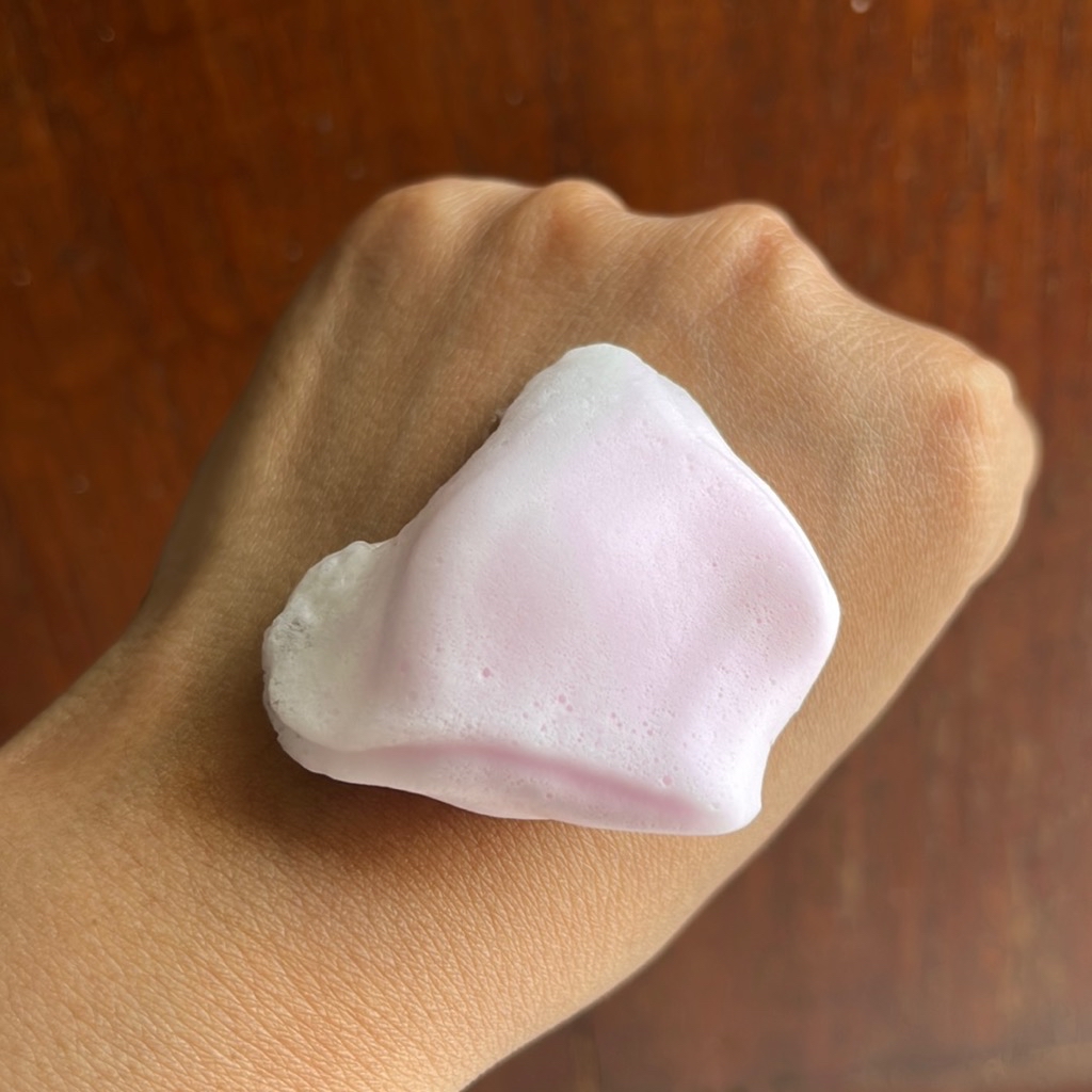 Whipped Mousse Body Wash imgfdn-c10d5cad-5507-435b-a727-2ff3d39223ad