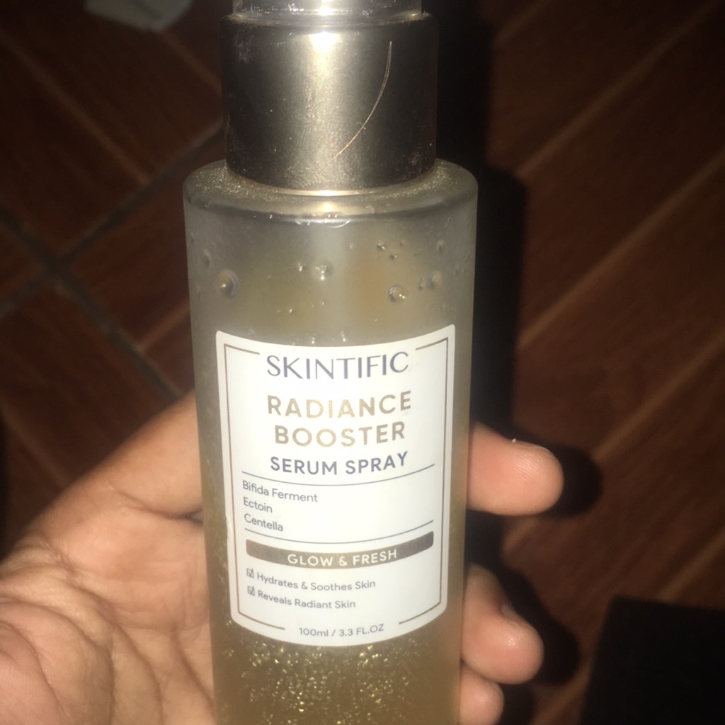 Instant Glowing Serum Spray imgfdn-149679a5-ef51-415a-ac2c-f11868afd13d