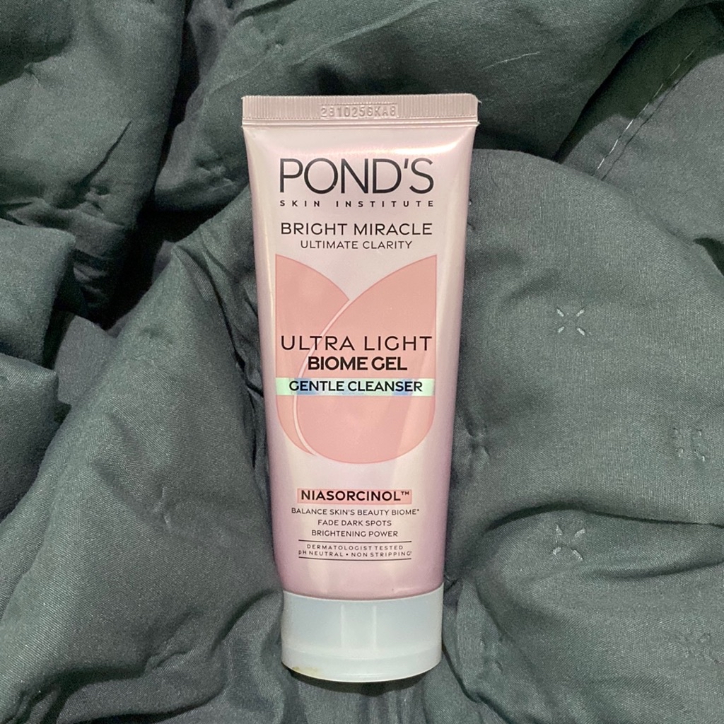 Bright Miracle Ultimate Clarity Facial Foam imgfdn-88308d15-5fea-440f-bb4b-b2ce29f95b42
