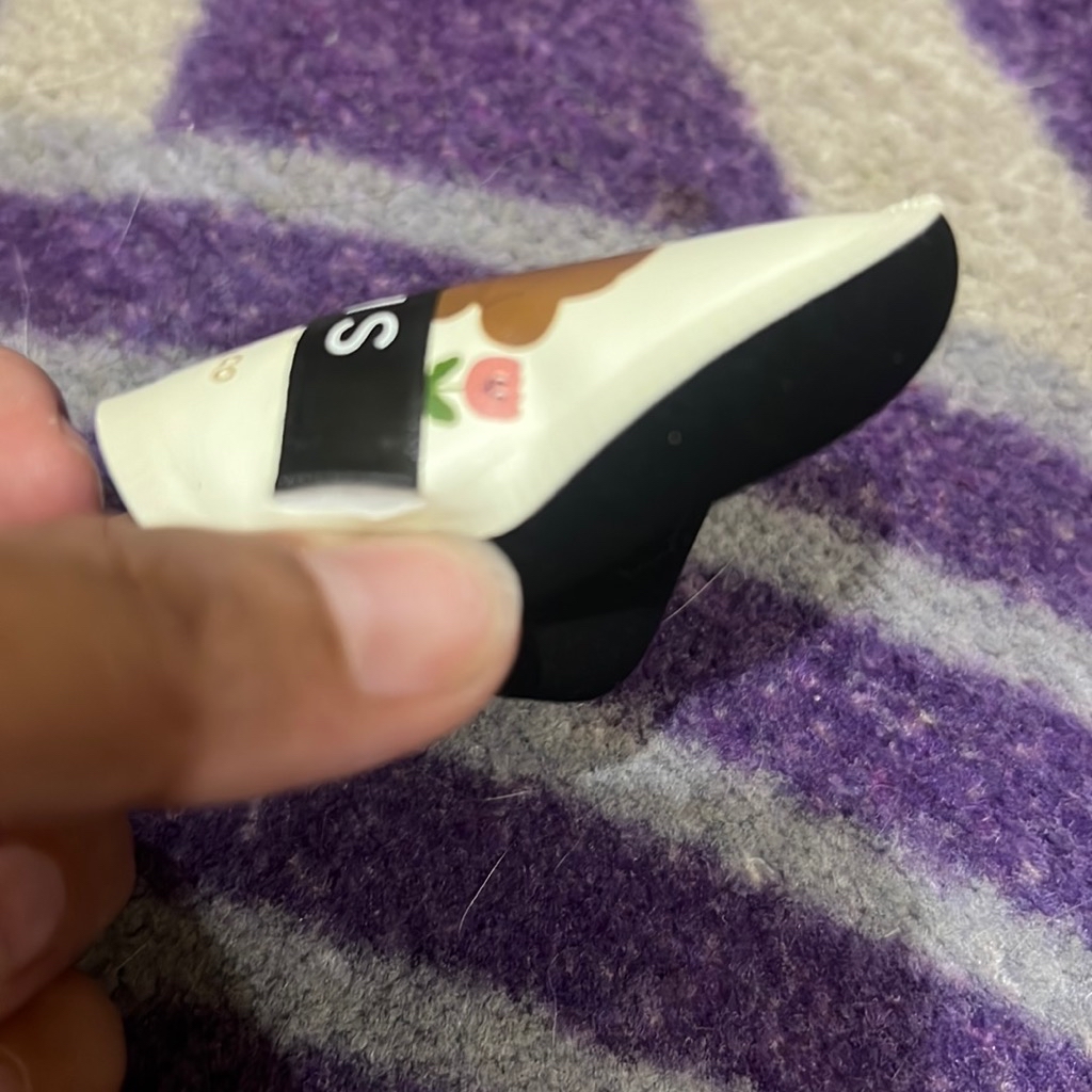 Aeris x Kelly & Co. Cloud Conceal Puff - Cream Poodle imgfdn-8046b3f0-edc7-44d9-bc23-bcd8eb774ceb