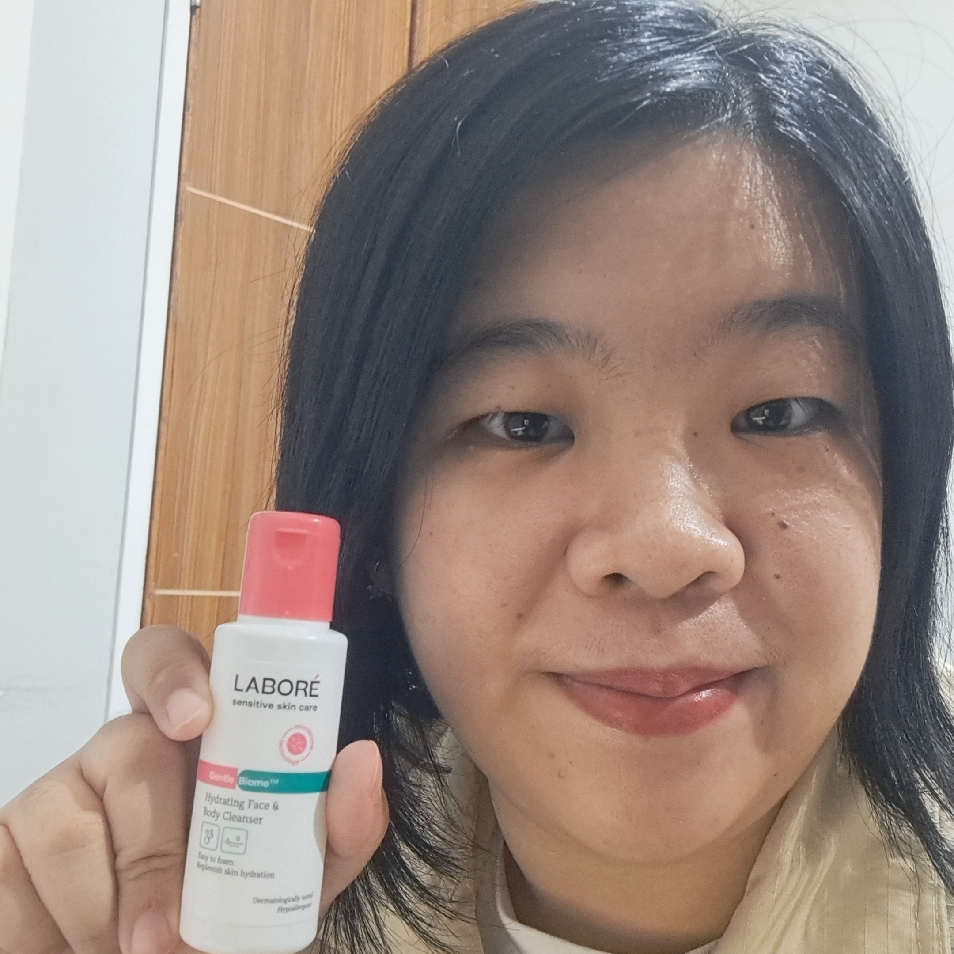 GentleBiome Hydrating Face & Body Cleanser imgfdn-7e601050-418d-411a-8cfd-cf6c98a653cc