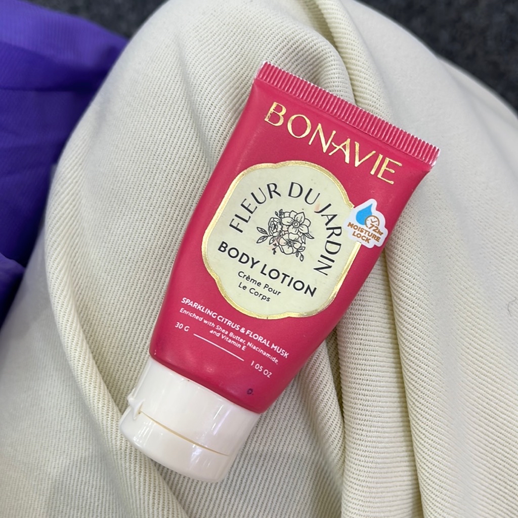 Brightening Tone Up Body Serum -  Fleur Du Jardin imgfdn-213bb35b-6d81-4bae-87b5-f5470bddc35b