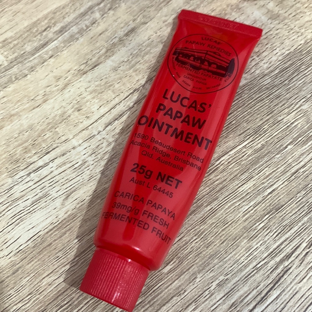 Ointment imgfdn-0fd60243-d9ee-4015-baa7-a02ec2893e6a