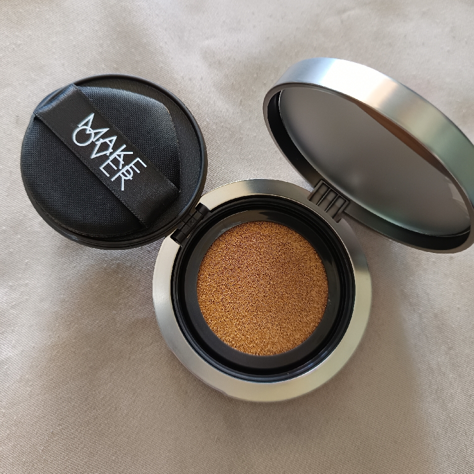 Hydrastay Prismatic Glow Cushion - N30 Natural Beige imgfdn-3ab458a9-1802-497e-9466-6201d529a615