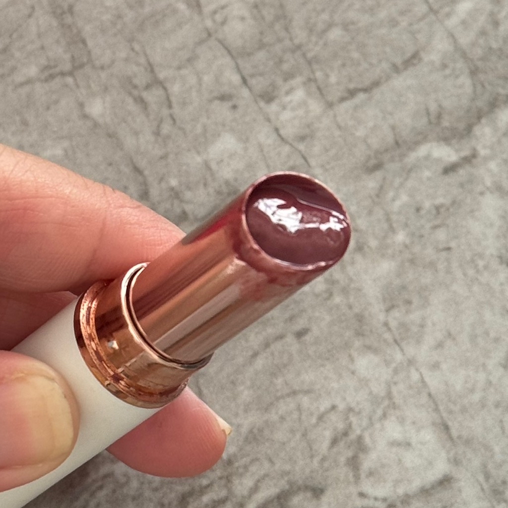Tinted Lip Serum - Hope imgfdn-a65365d2-fb2c-4364-8051-6d0ed7511293