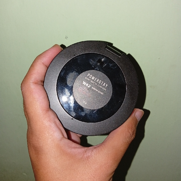 Powerstay Demi Matte Cover Cushion - W42 Warm Sand imgfdn-ae62b93d-92ab-4430-b689-c43fb78b17b4