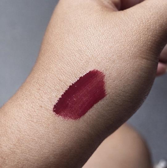 Jelly Lip Tint - 01 Berry Kiss imgfdn-e0e073ba-77cf-45ae-94e1-8d4eb6c30c34