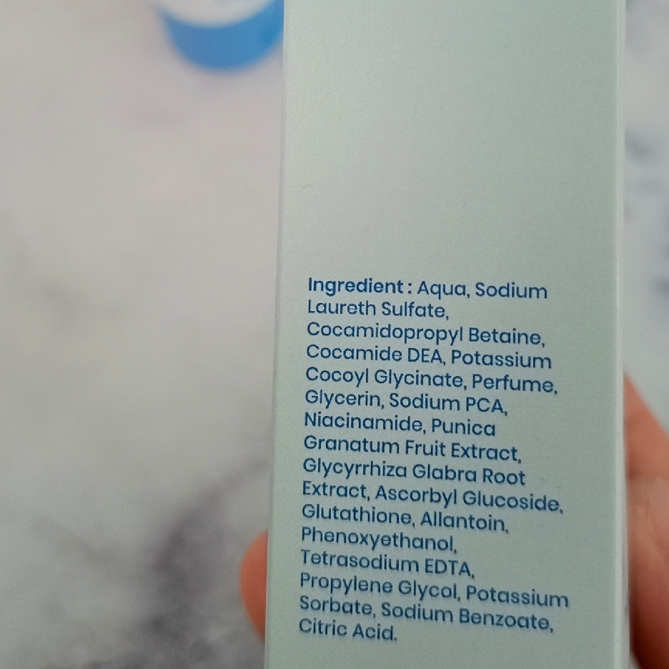 Bright My Day Niacinamide Body Wash imgfdn-38642a06-e5e1-42c5-91fb-8800bca2c79b