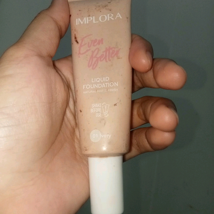 Even Better Liquid Foundation - 01 Ivory imgfdn-0959234f-ea7f-45e1-8d34-6151b00c41da