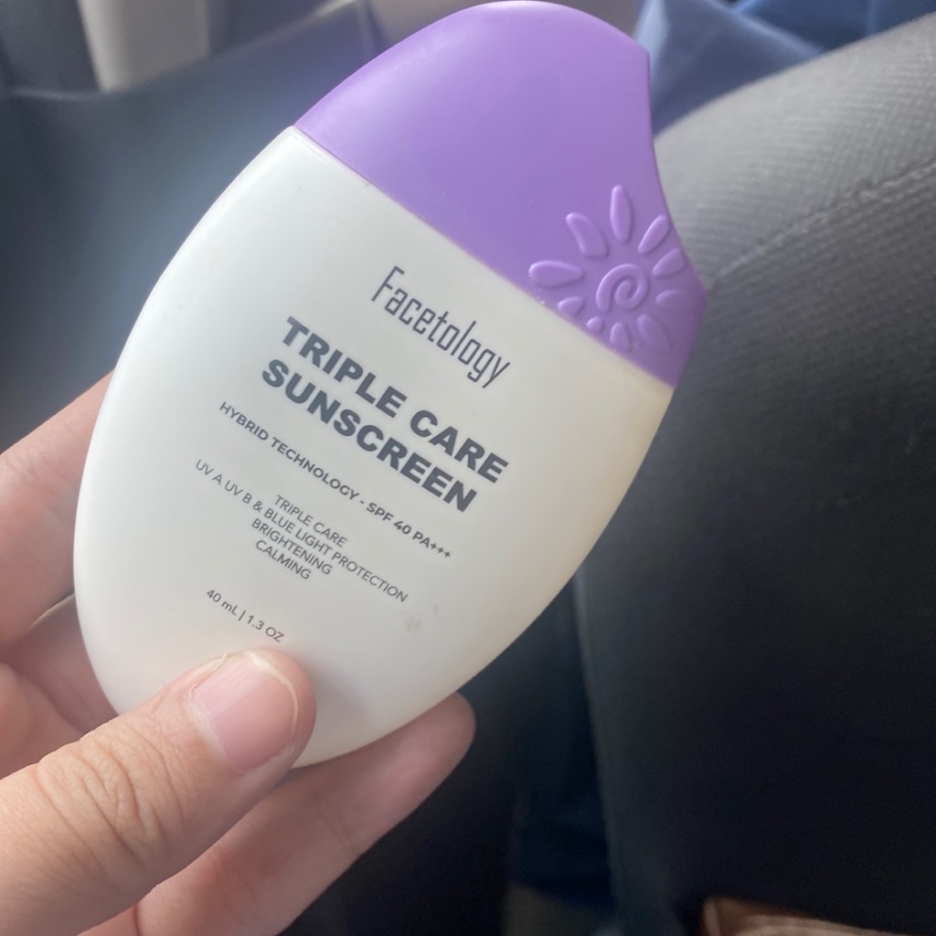 Triple Care Sunscreen SPF 40 PA+++ imgfdn-19a477b4-dd3d-42c4-ad08-7de1664ee853