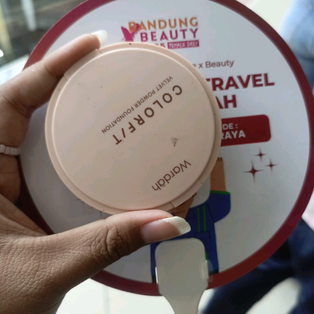 Colorfit Mattifying Powder - 32N Neutral Beige imgfdn-2d4c9a51-24dc-4ece-b665-2c3006426c7d