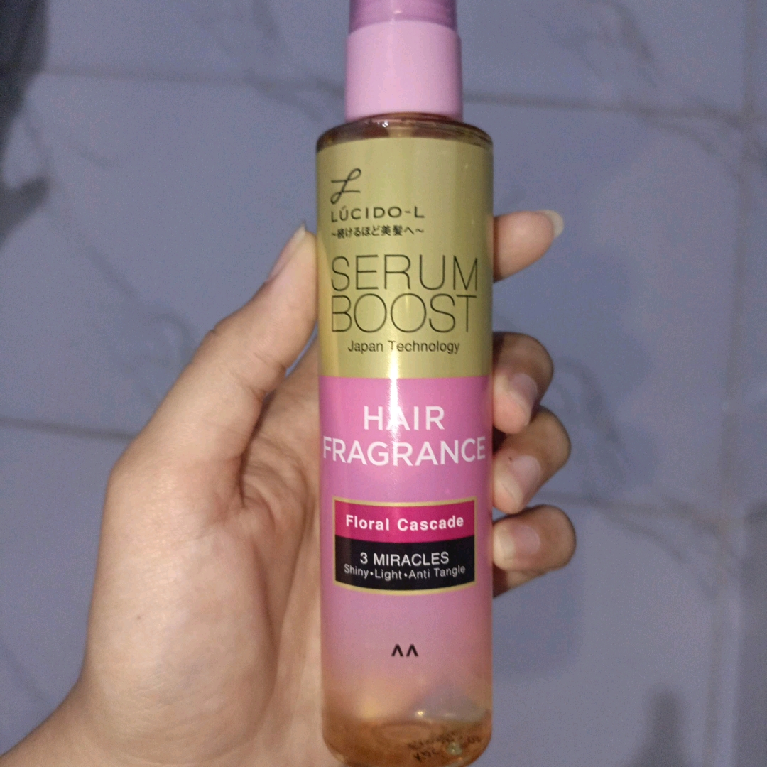 Serum Boost Hair Fragrance - Floral Cascade imgfdn-13382734-f05b-496c-a56b-f9ea11d914c3
