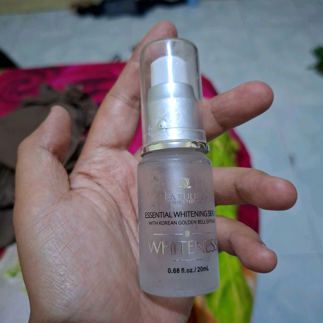 Essential Whitening Serum imgfdn-a706086e-6a6d-4d39-a884-bb769737048d