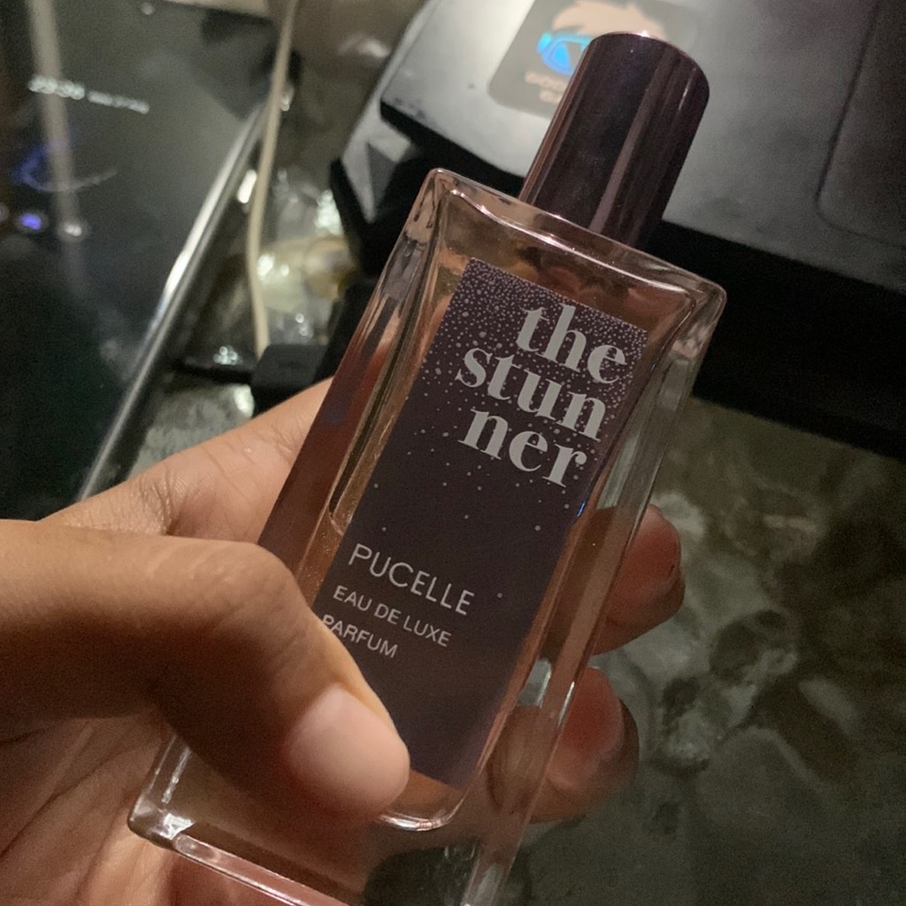 Eau De Luxe Parfum - The Stunner imgfdn-e51c1264-b4f2-43bb-aaaf-2e2d6d4dd828