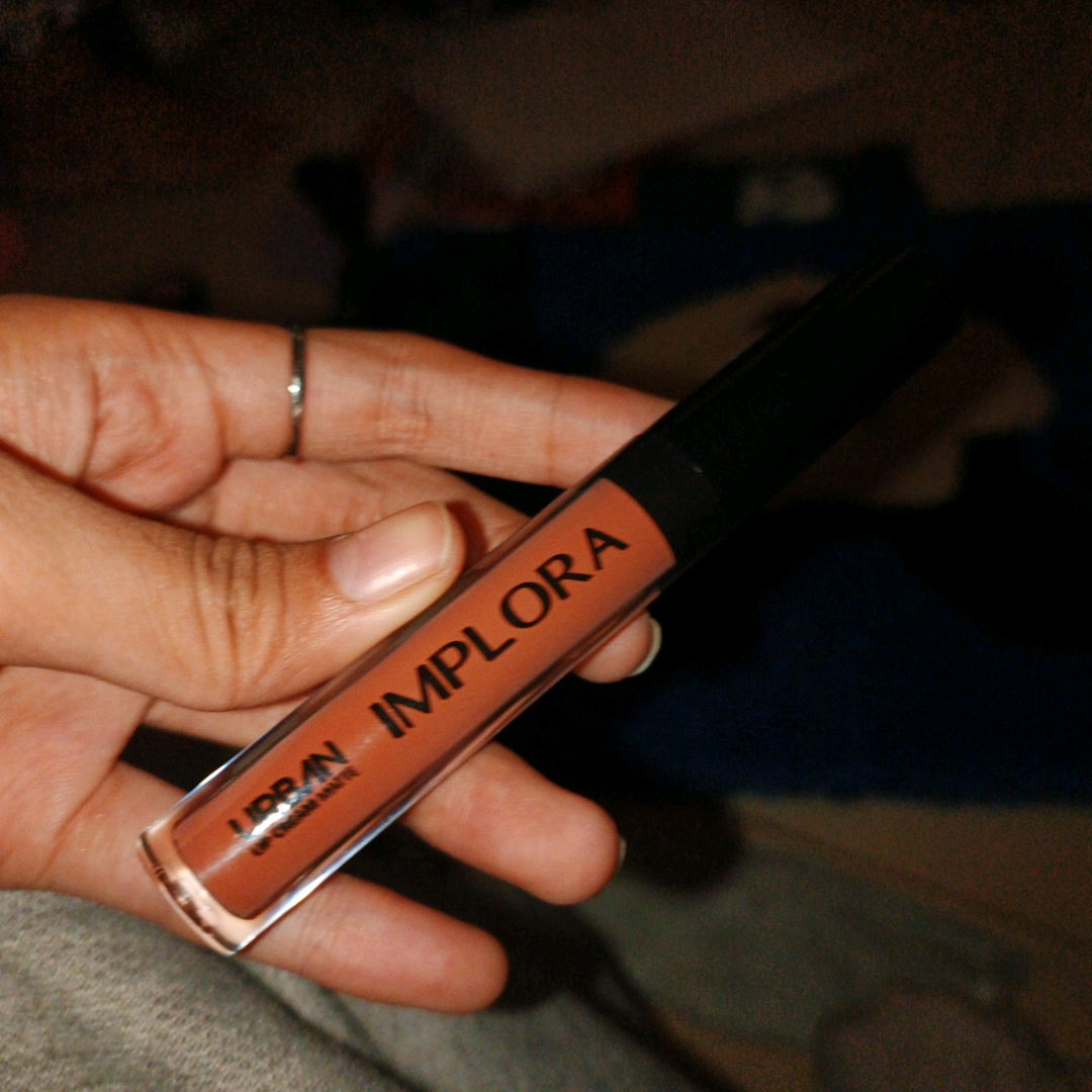 Urban Lip Cream Matte - 01 Dusky Nude imgfdn-d2b7ea4f-3de7-40f7-87db-55f06ea8da07