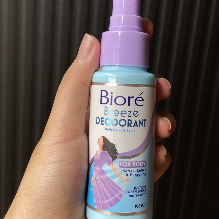 Breeze Deodorant Instant Fresh Spray - Minty Fruity imgfdn-cf3717d4-b6a2-44b7-9192-e17fa8721045
