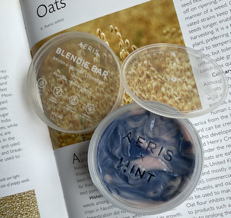 Aeris Beauté x HINT Blendie Bar - Realm imgfdn-b72aa939-94be-4129-8d98-eb94d8ea65c9