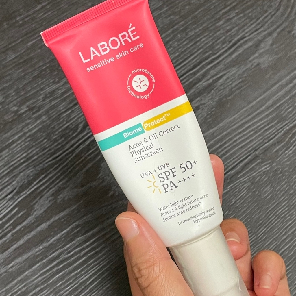 BiomeProtect Acne & Oil Correct Physical Sunscreen SPF50+ PA++++ imgfdn-05215b18-73e7-401f-8dcb-f3de53678353