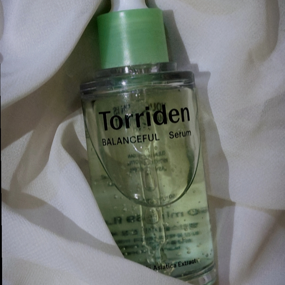Balanceful Serum imgfdn-f1e7a887-5c23-4665-9f63-9cd6397eade1