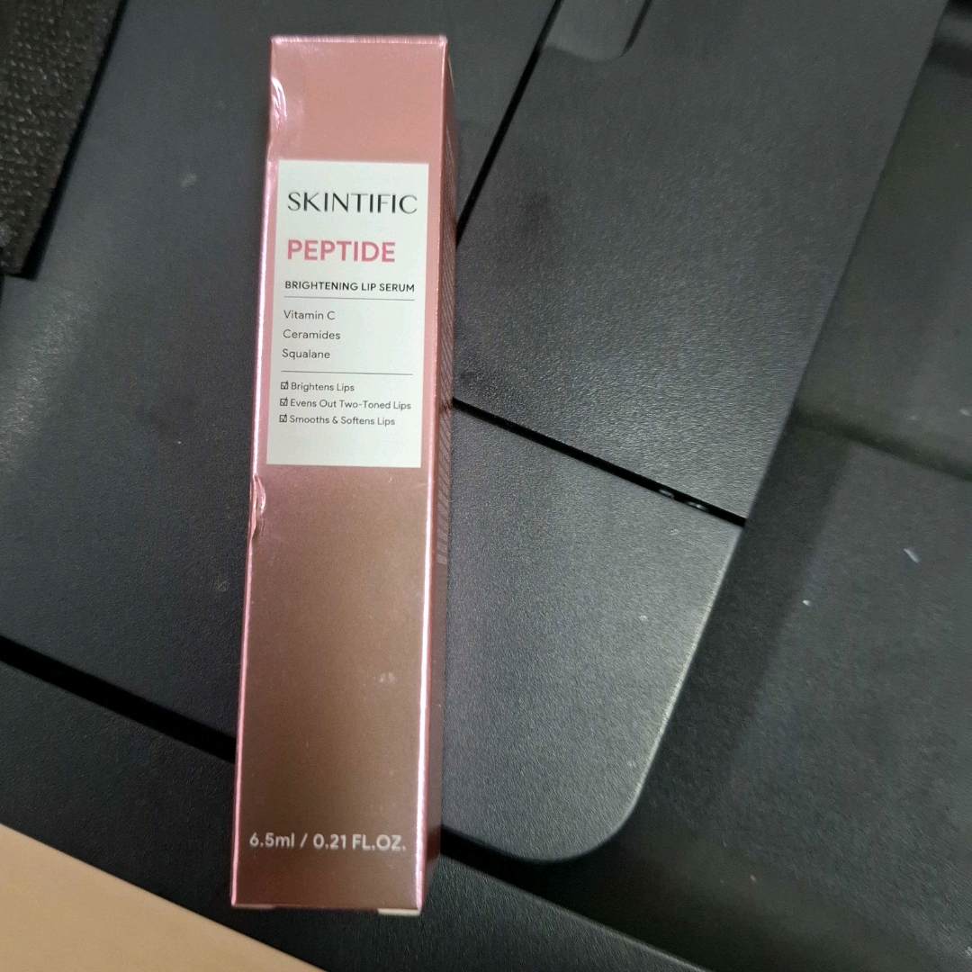 Peptide Nourishing Lip Serum imgfdn-003aa627-64bb-41c5-b620-7bcd2f2bb4c2
