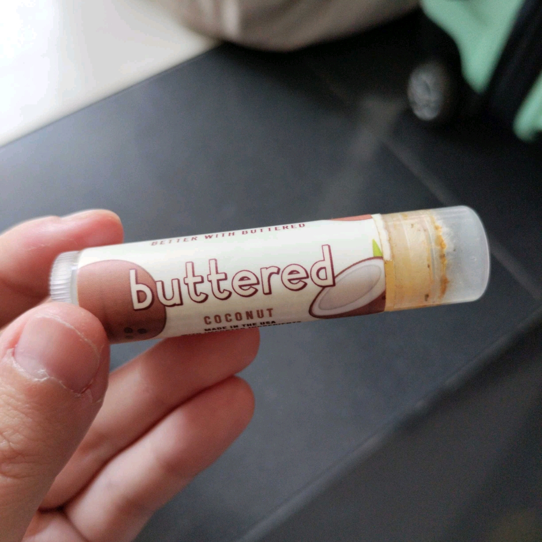 Organic Lip Balm - Coconut imgfdn-d692a701-666a-47cb-a5de-cfdc41f0dab7
