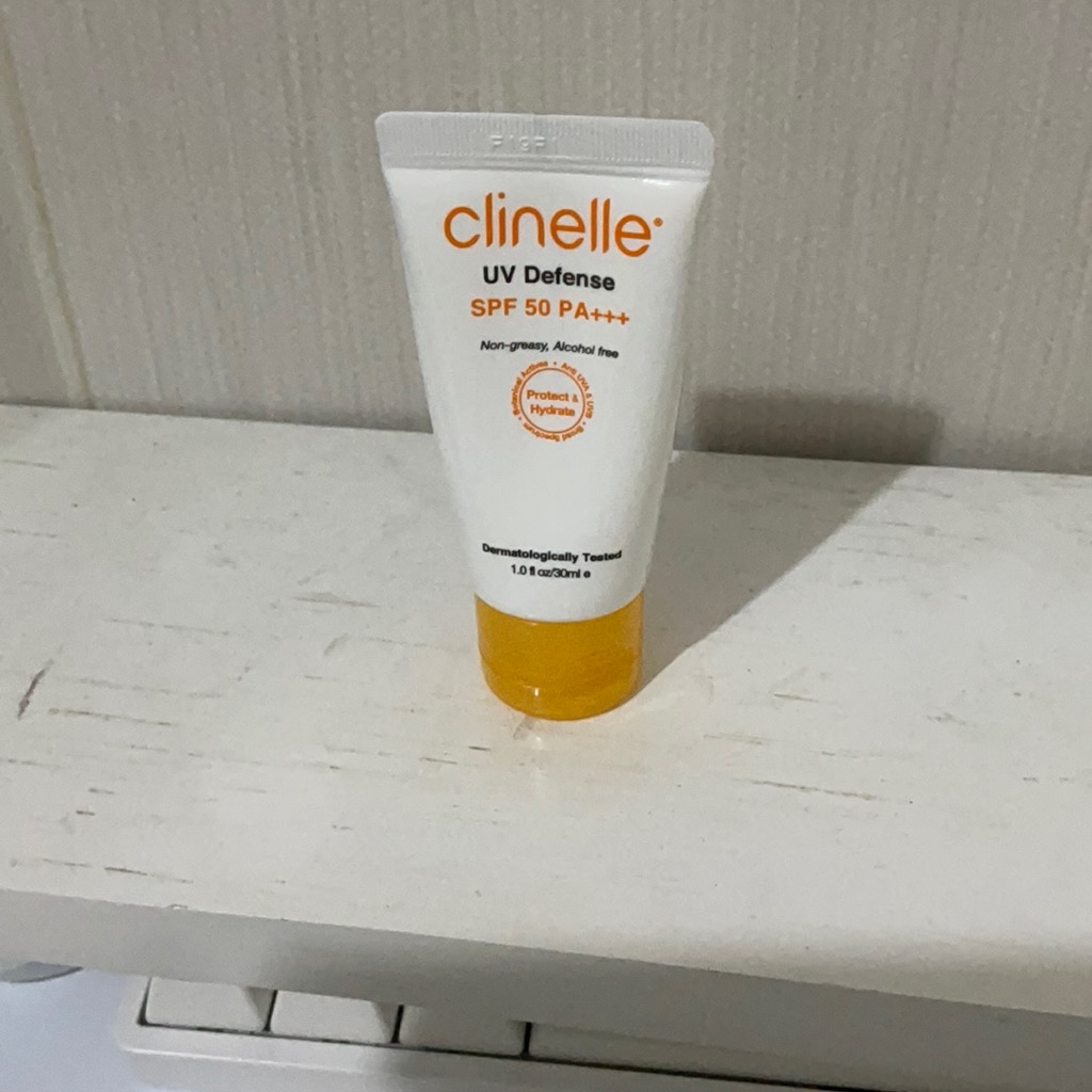 UV Defense SPF50 PA+++ imgfdn-31c811f5-66dd-42c1-b03b-96b034442d60